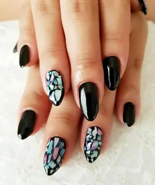 ネイル and Nのネイルデザイン