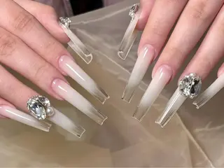 ネイル Blossom  nail所属・A yuのネイルデザイン