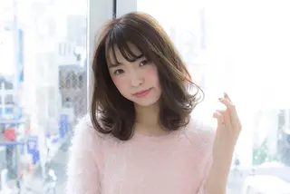ミディアム セミロング カラー トップスタイリスト 小澤純一のヘアスタイル