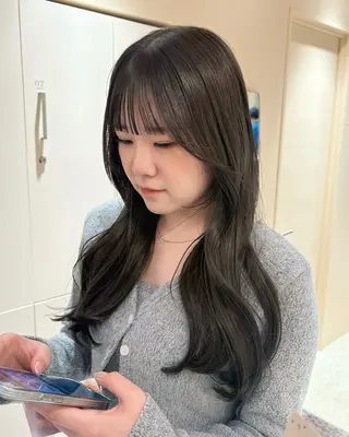 ロング カラー coyumi / 𝘦 𝘮 𝘶のヘアスタイル