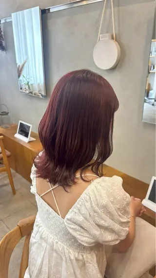 ミディアム カラー 💐花屋併設💐 宮園　雛羽のヘアスタイル