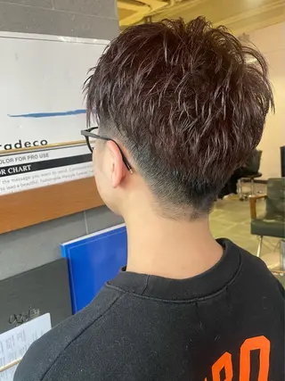 ショート カラー メンズ 溝口 槙里也のヘアスタイル