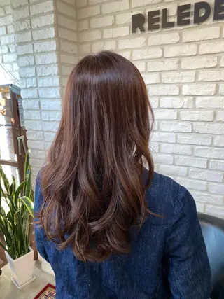 ロング カラー パーマ 村上 真依子のヘアスタイル