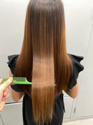 ロング 京都レイヤーカット/ 縮毛矯正/羽柴りくのヘアスタイル
