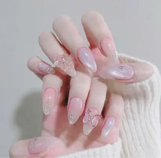 ネイル Lyna 池袋のネイルデザイン