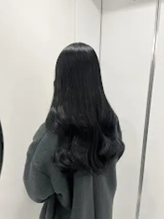 カラー official TUNE銀座🪞🪽のヘアスタイル