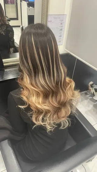 ロング \RINA🐾/ ジェルムのヘアスタイル