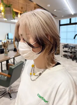 カラー オノザワ シュウジのヘアスタイル