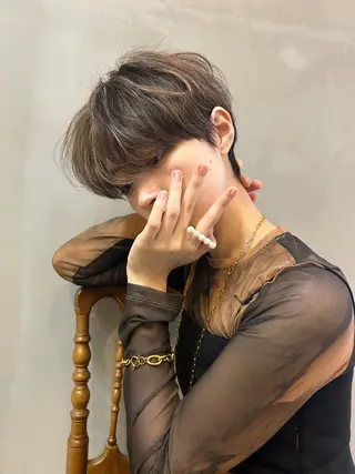 ショート カラー ショート/ボブ/ 心斎橋/宮脇美奈のヘアスタイル