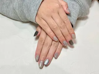 ネイル ネイルサロンshiki 大船店所属・hinata ☀️のネイルデザイン