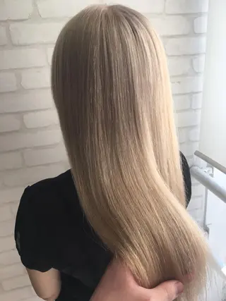 セミロング カラー エクステの神様 ▫️原島ユウヤ▫️のヘアスタイル