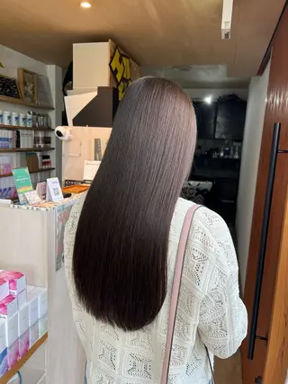 ロング カラー 寺口 佳希【夜営業】のヘアスタイル