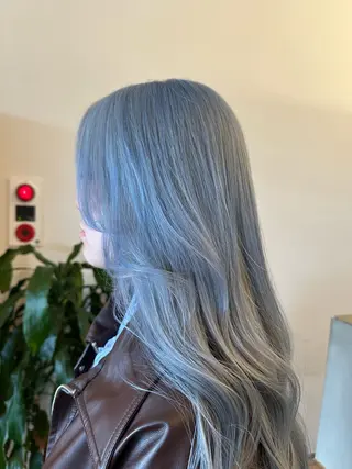 ロング カラー ✨ブリーチカラー /菜月‪‪✨のヘアスタイル