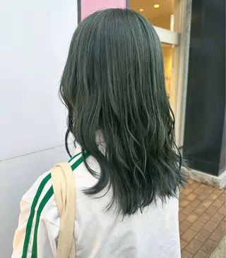 セミロング カラー 💘韓国カラー💘 クルミのヘアスタイル