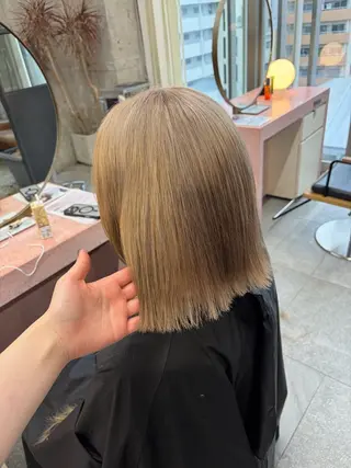 ミディアム 鈴木瑛里/ブロンド ベージュ/男女のヘアスタイル