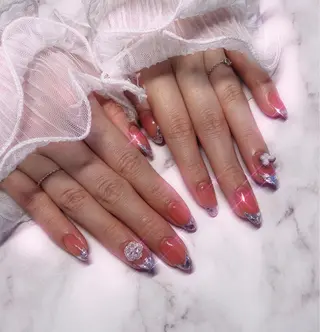 ネイル ちゅるんネイル🪄 耳ツボジュエリー🔗のネイルデザイン