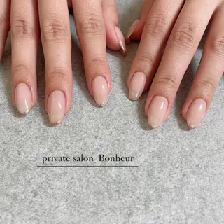 ネイル BONHEUR Annaのネイルデザイン