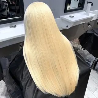 セミロング カラー ケアブリーチ/ 髪質改善/上質艶髪のヘアスタイル