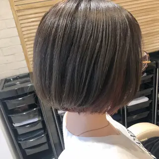 ショート nui所属・ﾚｲﾔｰ.ﾍｱｾｯﾄ 🤍宮本しおりのヘアスタイル