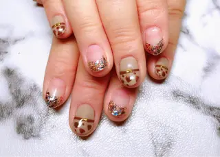 ネイル マジックミラー所属・マジック ミラーのネイルデザイン