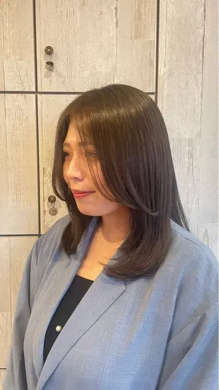 セミロング カラー なつき/ 艶カラー/縮毛矯正のヘアスタイル