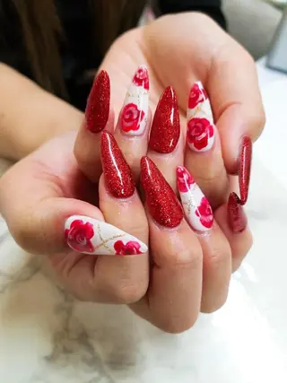 ネイル 河野ちえ (雑誌掲載サロン)のネイルデザイン