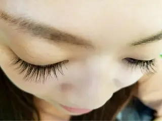 マツエク・マツパ salonde CHANELのマツエク・マツパデザイン