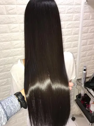 ロング 20代半ば上質なへア ケア 髪質改善 大西のヘアスタイル