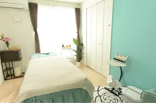 ミディアム メディカルサロン　grlow所属・grlow グロウのエステ・リラクイメージ