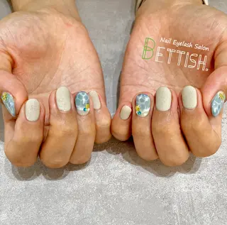 ネイル BETTISH. KUMIKO☺︎︎のネイルデザイン