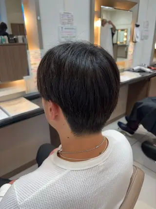 メンズ 吉田 愛子のヘアスタイル