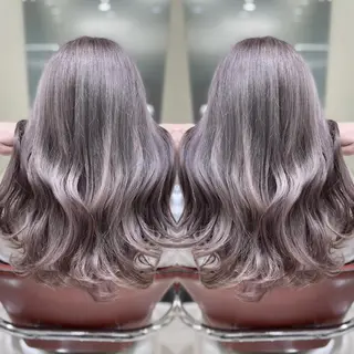 セミロング Y Uのヘアスタイル