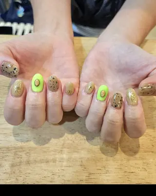 ネイル 2/2🈳️🌼 永山瑞穂のネイルデザイン