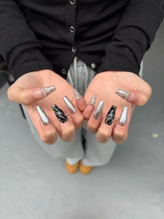 ネイル IROHA Nail 矢掛萌子のネイルデザイン