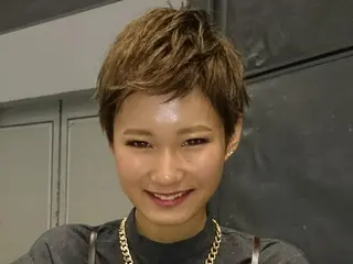 ショート 岩出 俊のヘアスタイル