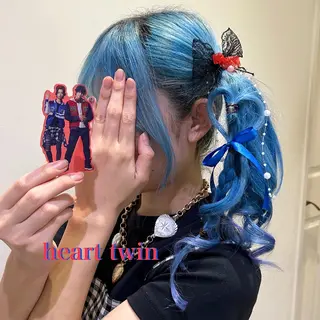 ロング ミユ🎀エクステ 🎨デザインカラーのヘアスタイル