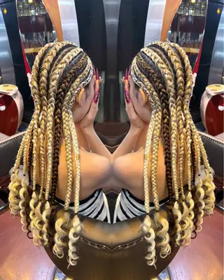 👑派手髪/カット 👑ANRYのヘアスタイル