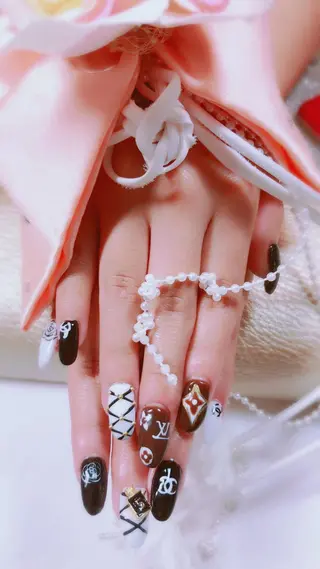 ネイル 佐藤 澄江のネイルデザイン