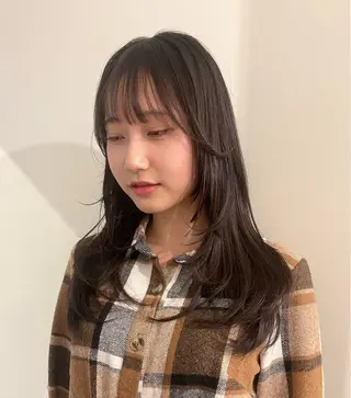 ロング 工藤 梨花のヘアスタイル