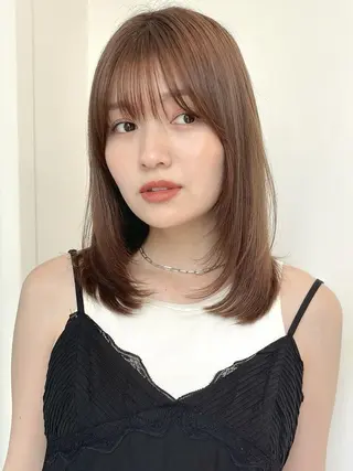 ミディアム 未 来カットモデル無料のヘアスタイル