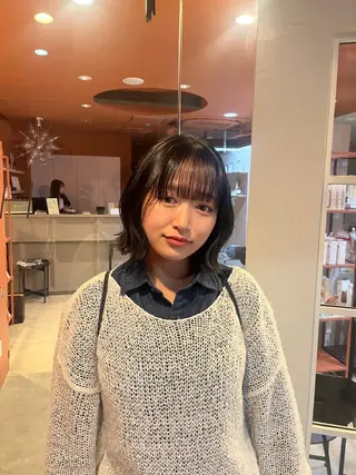 ショート Shion/ レイヤー/髪質改善のヘアスタイル