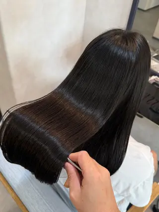 ロング 髪のお悩みお任せ ください坂 要司のヘアスタイル
