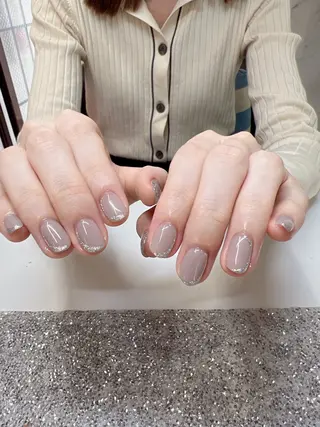 ネイル Guarendo錦糸町店所属・ガレンドウ 白澤 愛子のネイルデザイン