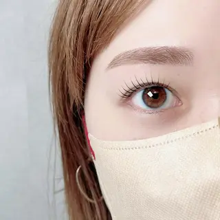 マツエク・マツパ アイブロウ eyelist 🌼 Mahoのマツエク・マツパデザイン