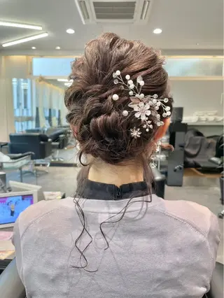 ミディアム ヘアアレンジ ダブルカラー🫐 /まゆ🎀のヘアスタイル