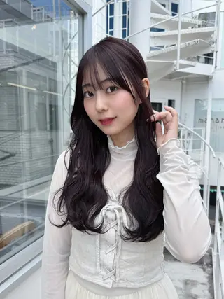 ロング カラー 🫧ブリーチなし 透明感カラーゆん🫧のヘアスタイル