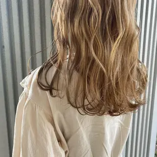 ロング カラー パーマ ヘアアレンジ メンズ キッズ ネイル マツエク・マツパ 髪質改善🫧ベージュ 椙山 響のヘアスタイル