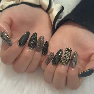 ネイル 黒川 実祐のネイルデザイン