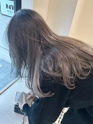 ロング 安藤 琢真のヘアスタイル