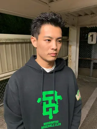 メンズ スパイキーパーマ 柏NO1 藤本葉のヘアスタイル